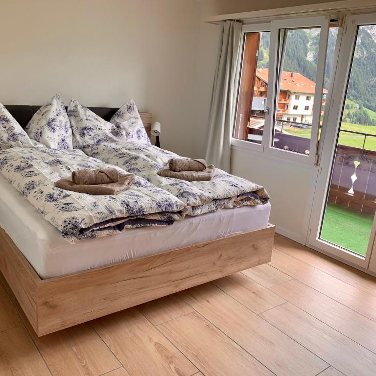 Luxury, new - amazing views Grindelwald Eiger Jungfrau Mönch - Three-Bedroom Apartment - 11