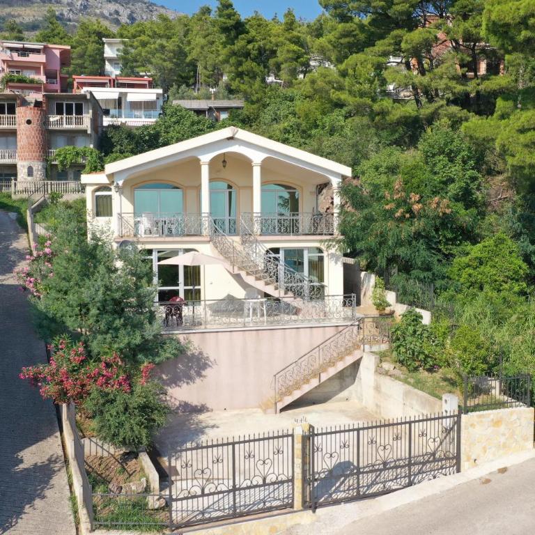 Green Line Guesthouse - Studio sa Sofom na Izvlačenje - 6