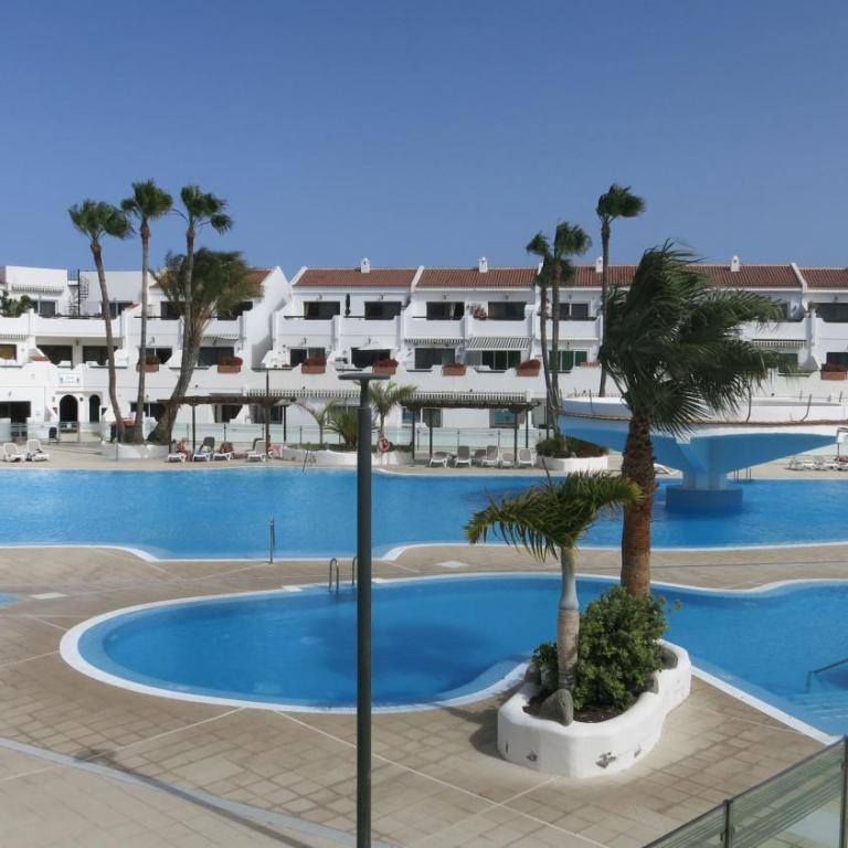 Tenerife with impressive pool 315 - Apartamento de 1 dormitorio - 3