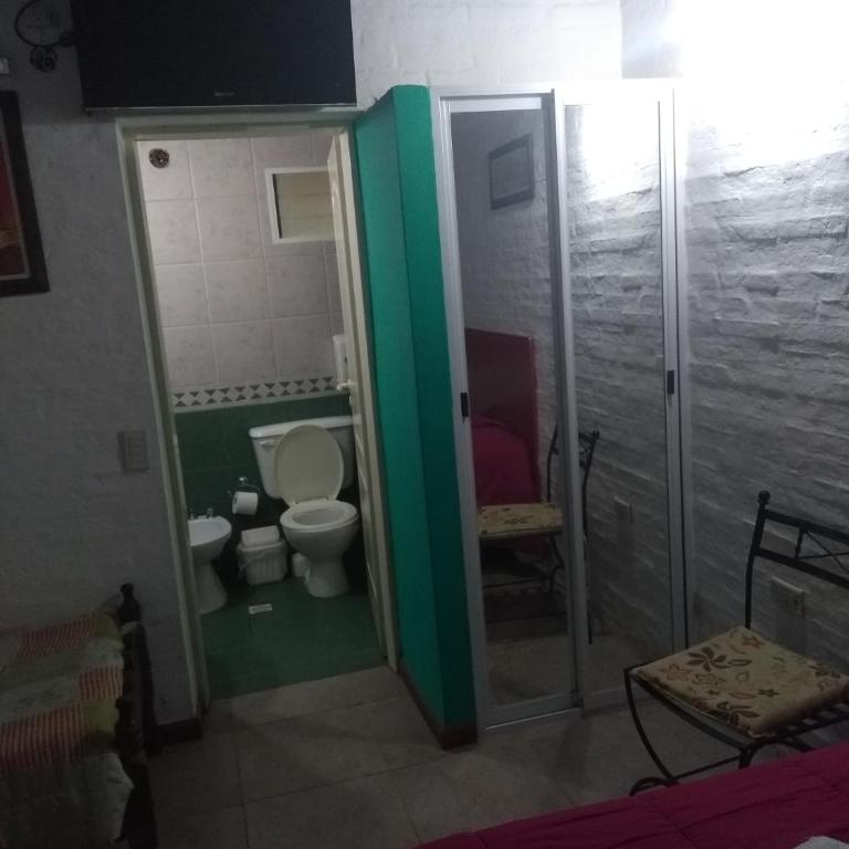 Hostería Niemanu - Triple Room with Private Bathroom - 2