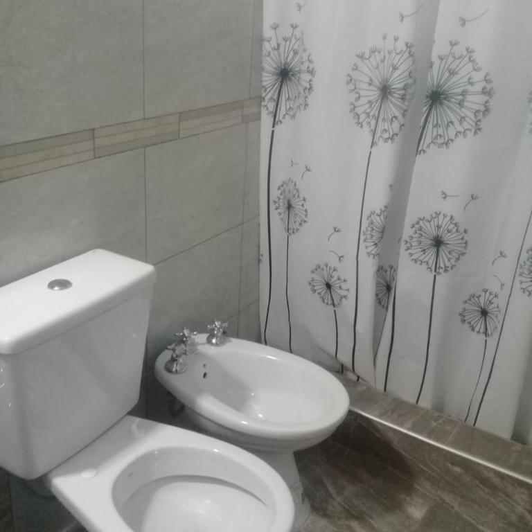 Hostería Niemanu - Double Room with Private Bathroom - 1