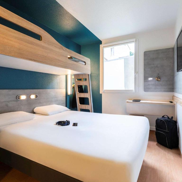 ibis budget Bordeaux Centre - Gare Saint Jean - Chambre avec 1 Lit Queen-Size et 1 Lit Superposé - 7