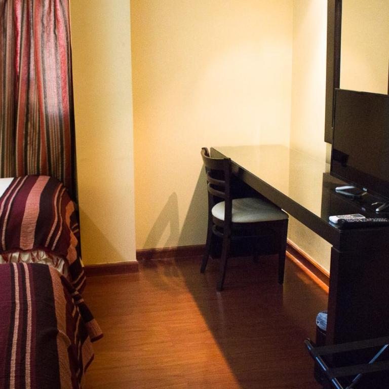 Atlas Grand Hotel Virasoro - Triple Room with Private Bathroom - 7