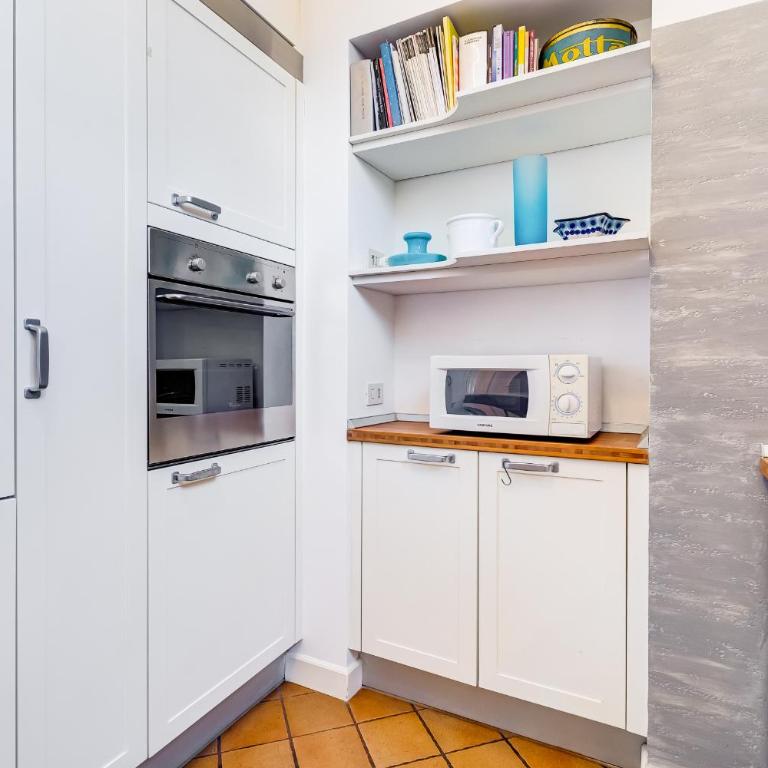 Colosseum Terrace Apartment - Appartamento con 3 Camere da Letto - 32