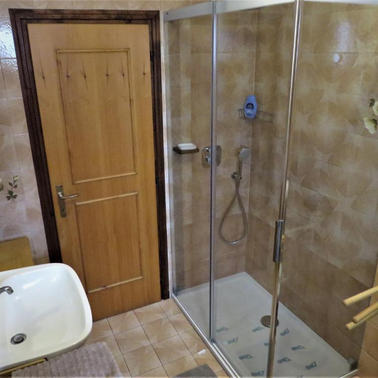 LA CESURA - Large Double Room - 2
