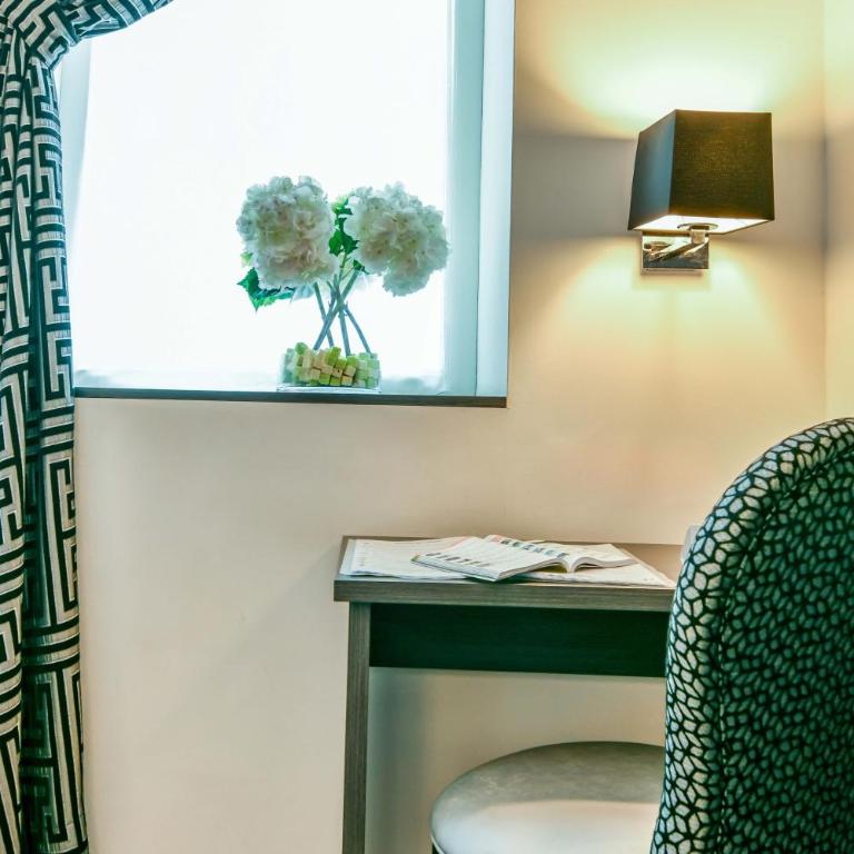 Logis Hôtel & Restaurant La Villa Bleue - Chambre Double - 11