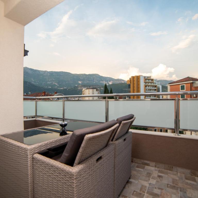 Apartments Budva Center 2 - Deluks Apartman - 13