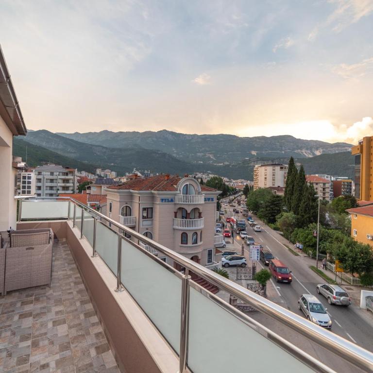 Apartments Budva Center 2 - Deluks Apartman - 15