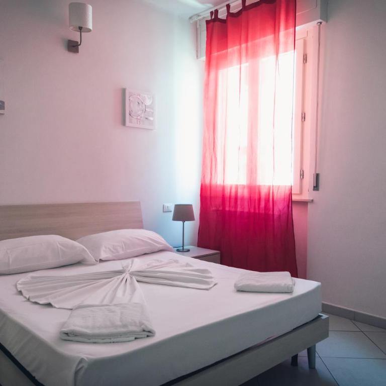 Pisacentro Guest House - Camera Matrimoniale Standard con Bagno in Comune - 4