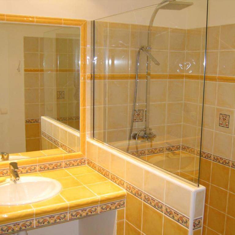 Lou Pei Magnifique vue mer Piscine chauffée 10x5m 5 ch 5sdb - Villa - 38