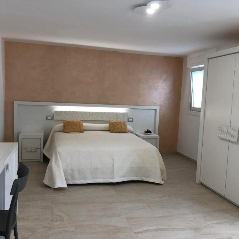 le terrazze sul mare gallipoli centro - Camera Matrimoniale Deluxe con Balcone e Vista Mare - 13