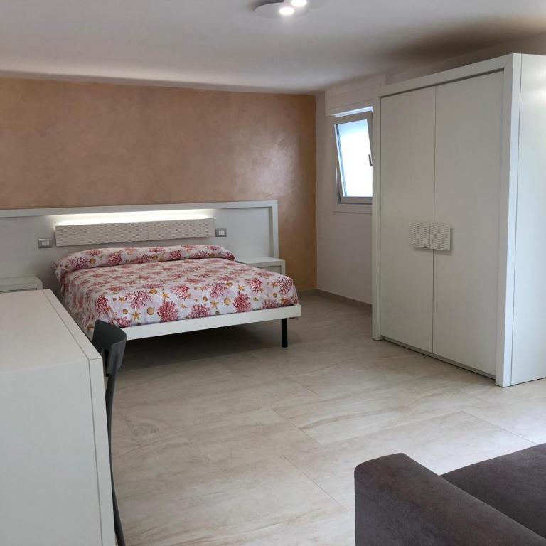 le terrazze sul mare gallipoli centro - Camera Matrimoniale Deluxe con Balcone e Vista Mare - 11