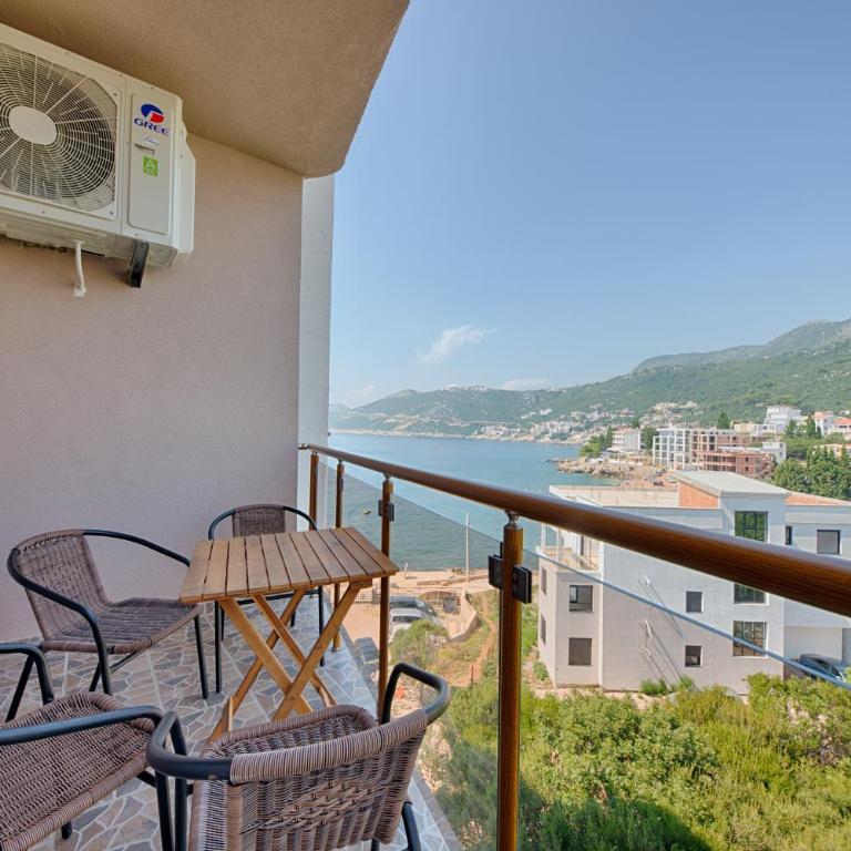 Apart Hotel XXL Lux - Apartment with Sea View - 2