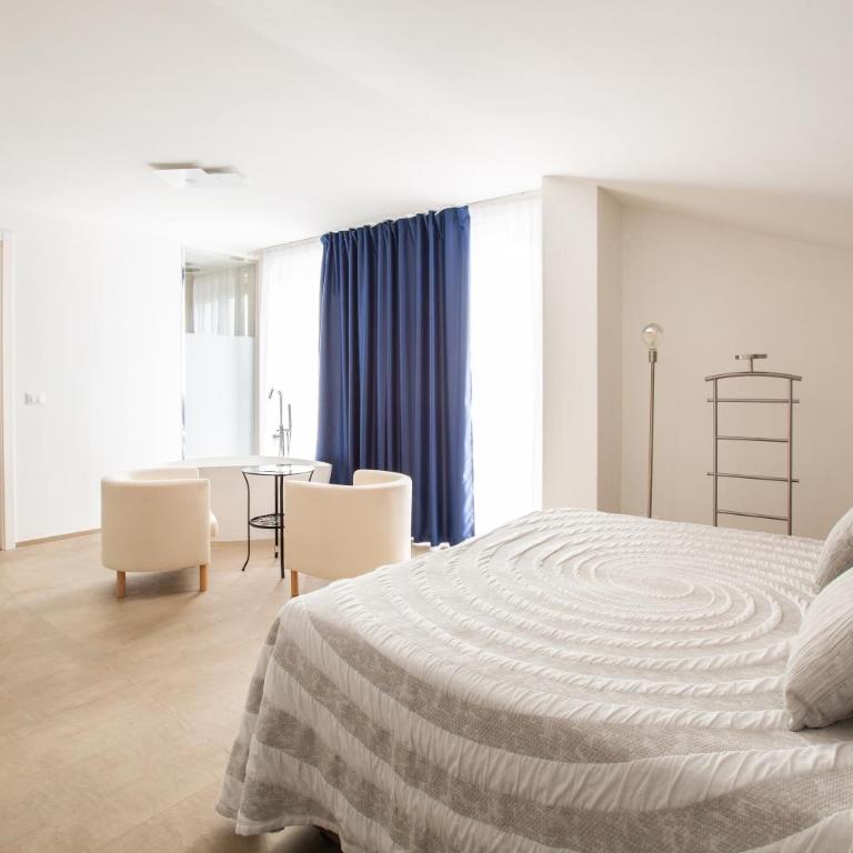 Villa Coppitella, rooms & apartments - Suite Junior avec Terrasse - 5