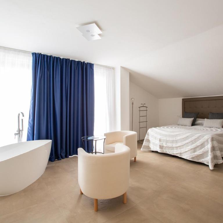 Villa Coppitella, rooms & apartments - Suite Junior avec Terrasse - 11