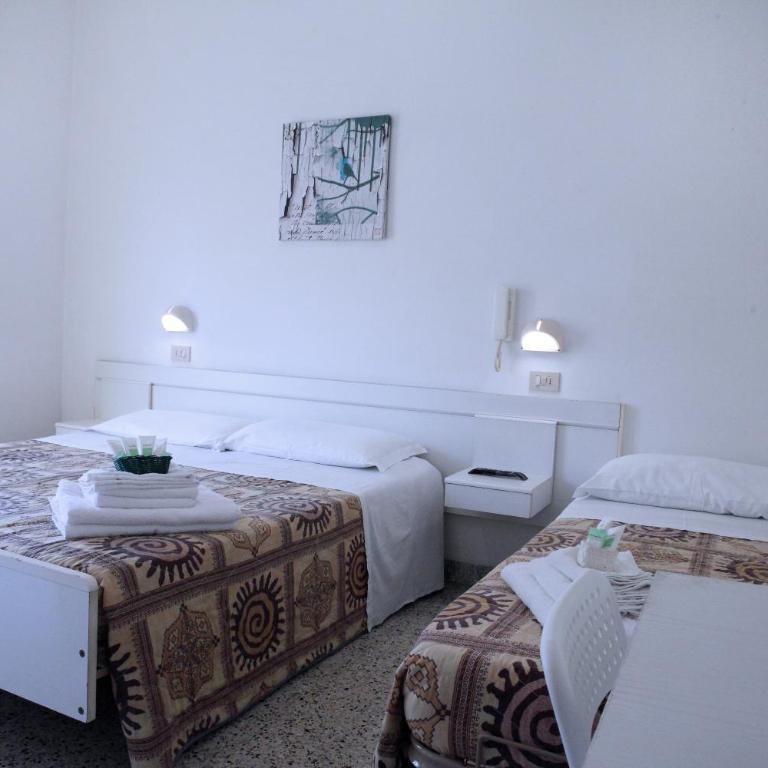 Hotel Lagomaggio - Camera Tripla Standard - 2