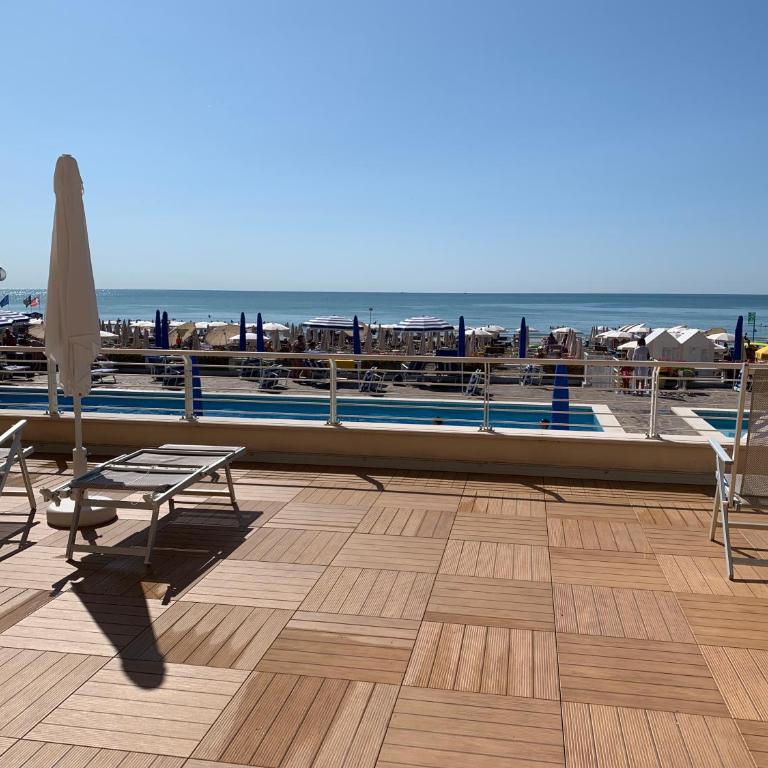 Sea view apartment with swimming pool - Appartamento - 21