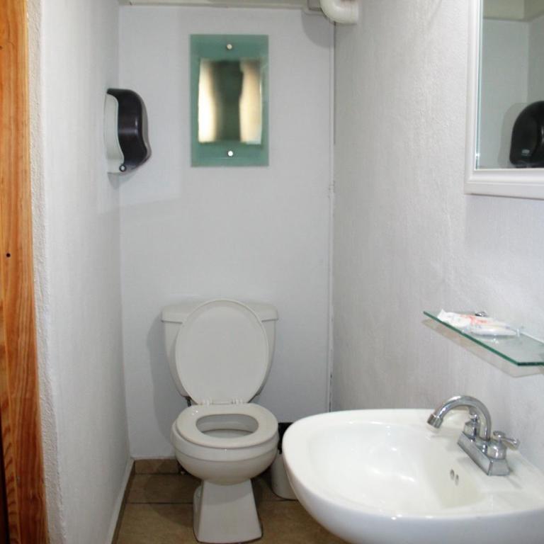 Hotel lit Guadalajara - Single Room with Private Bathroom - 2