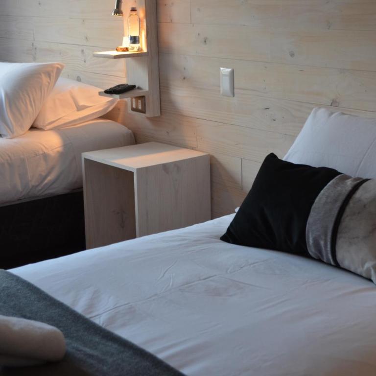 Hostal Boutique Puerta Roja - Habitación Doble Superior - 1 o 2 camas - 8