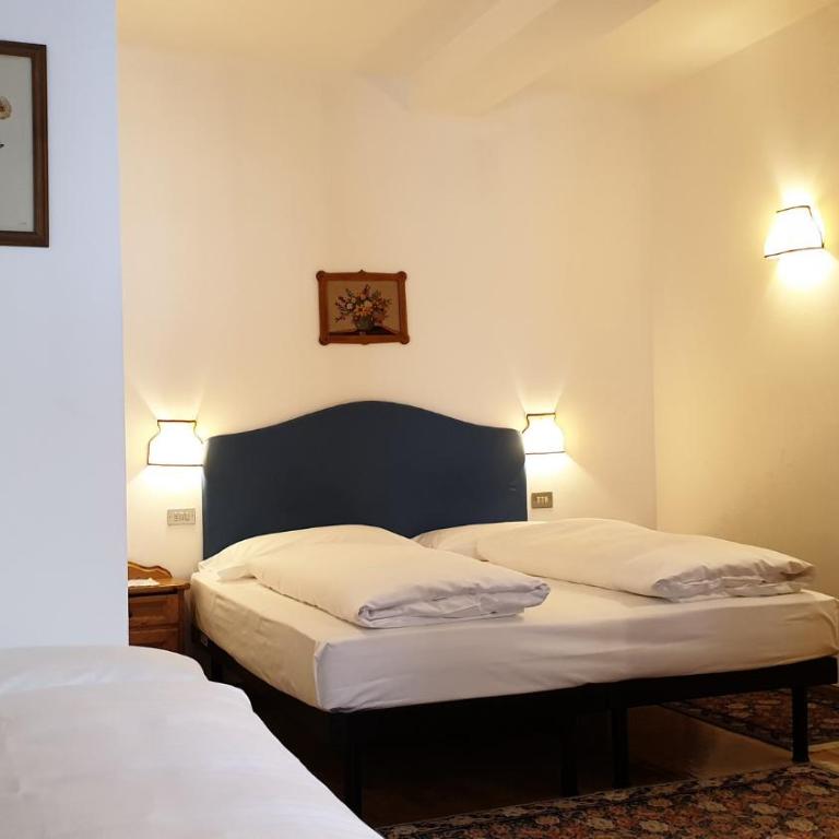 Hotel Bellaria - Cortina d'Ampezzo - parking - Camera Familiare - 1