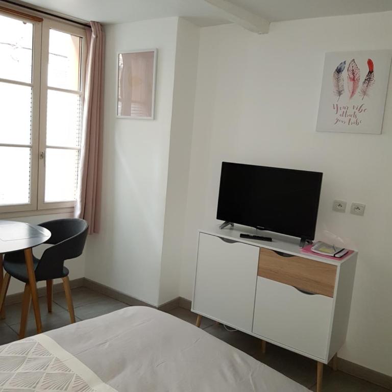 Charmant studio au coeur de St Leu hyper centre - Studio-Apartment - 6
