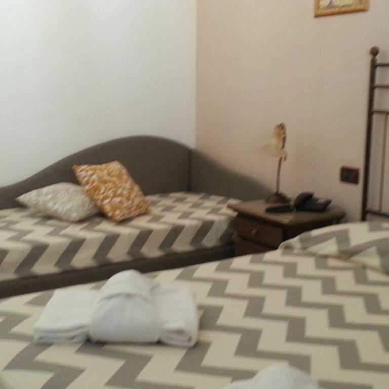 Hotel Altamarea - Camera Tripla Comfort - 2