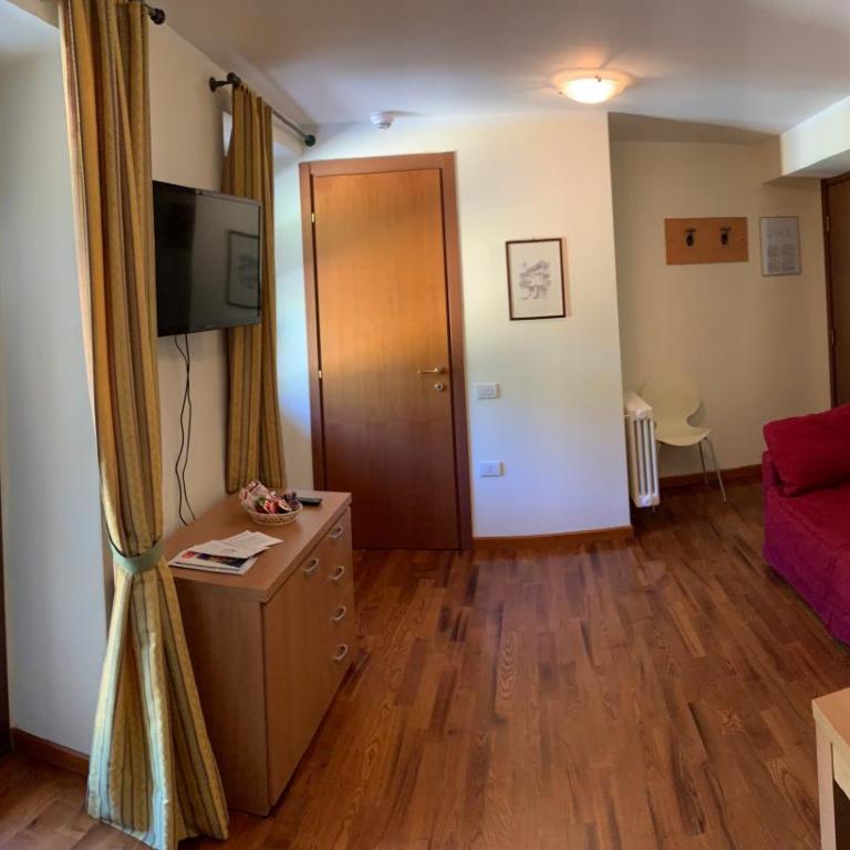 R.T.A. Hotel Monte Rosa - Apartment with Mountain View - 6