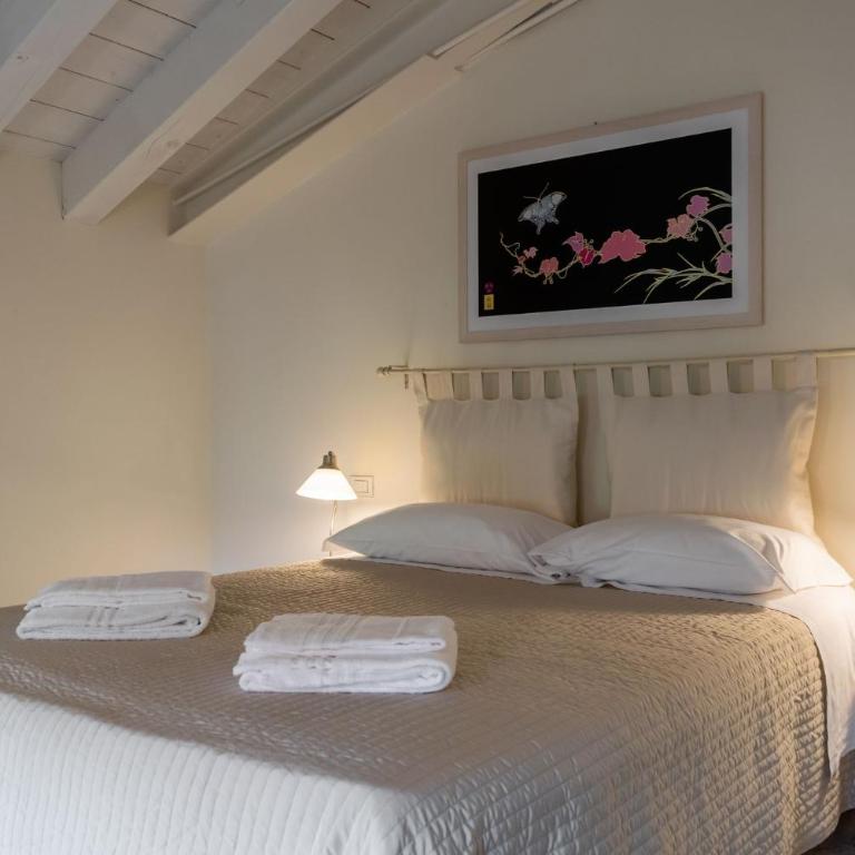 Juliet House - Mansard Apartment - 10