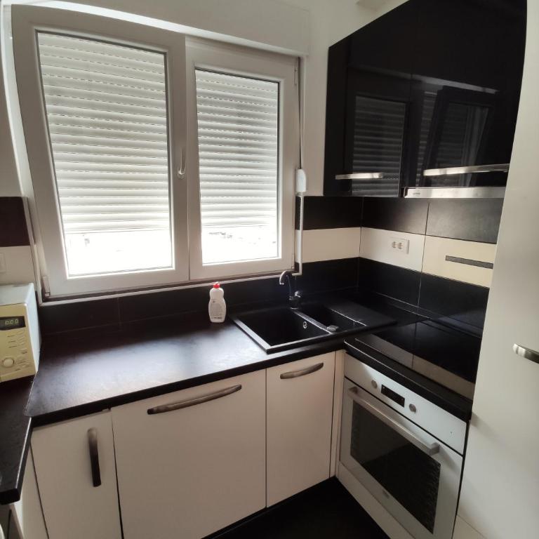 Apartment For a Day - Apartment - 2