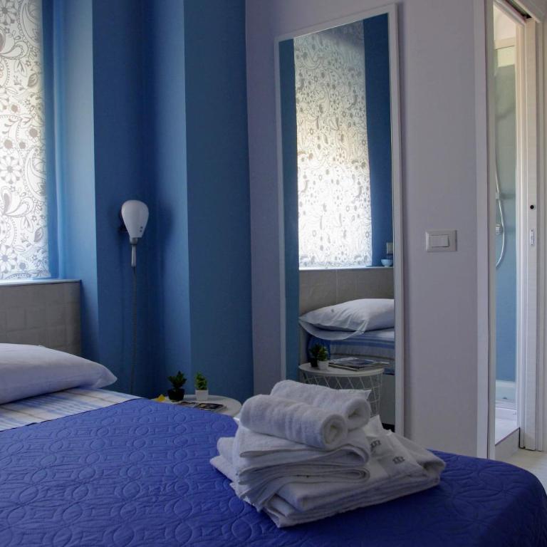 Tra cielo e mare - Camera Matrimoniale con Bagno Privato - 7