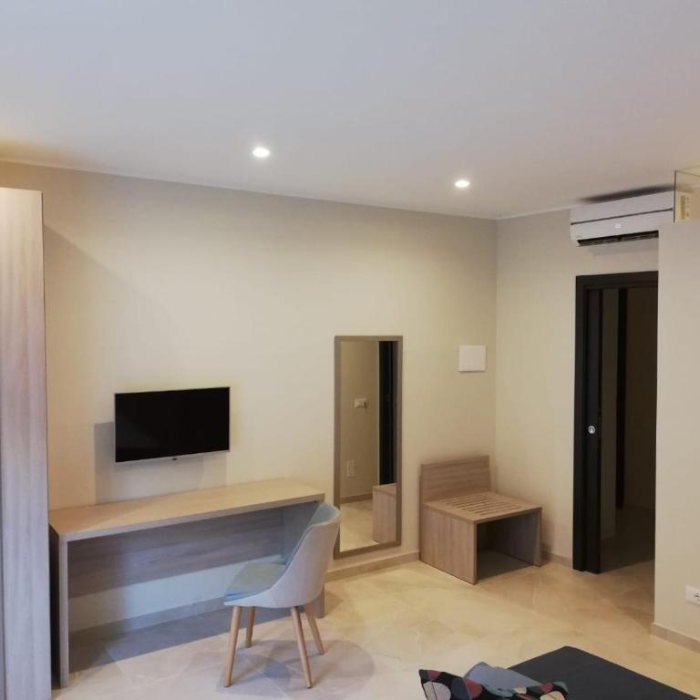Casa Bandiera - Appartamento con 2 Camere da Letto - 24