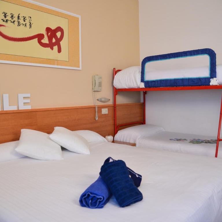 Hotel Domingo - Chambre Quadruple - 3