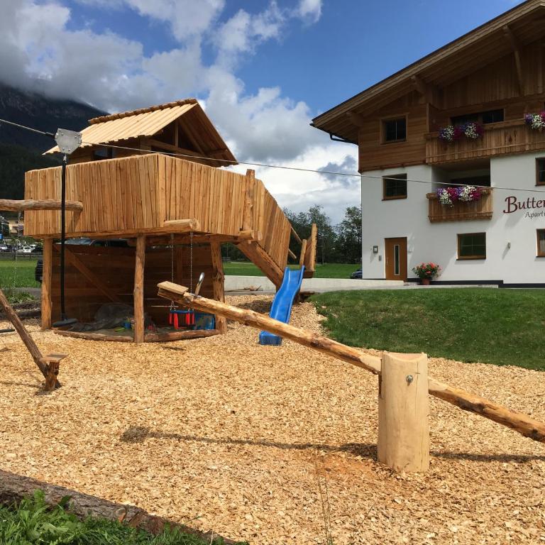 Buttererhof-Apartments - Apartment mit 2 Schlafzimmern und Balkon 1 - 6