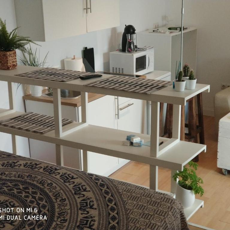 The best in the center of Tarifa 2 - Estudio con 1 cama grande - 1