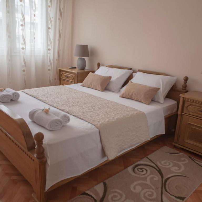 Apartman Preko Morace 2018 - Apartman sa 2 Spavaće Sobe - 10
