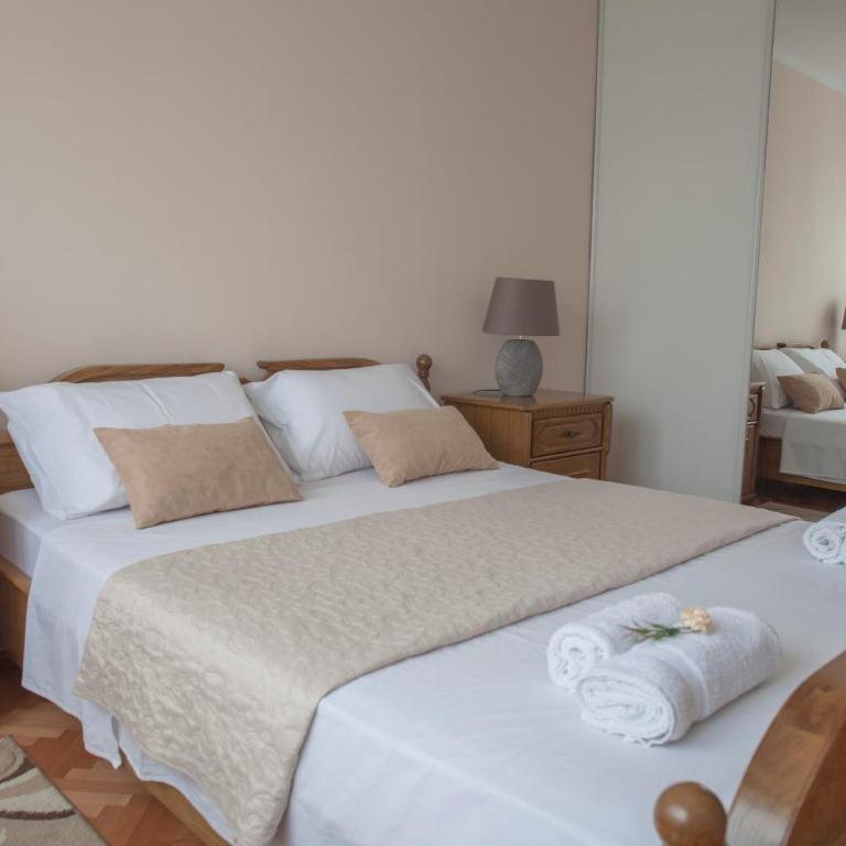 Apartman Preko Morace 2018 - Apartman sa 2 Spavaće Sobe - 5
