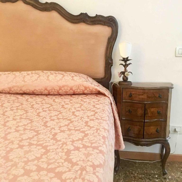 Ca’ Salicornia - Camera Matrimoniale con Bagno Privato Esterno - 11