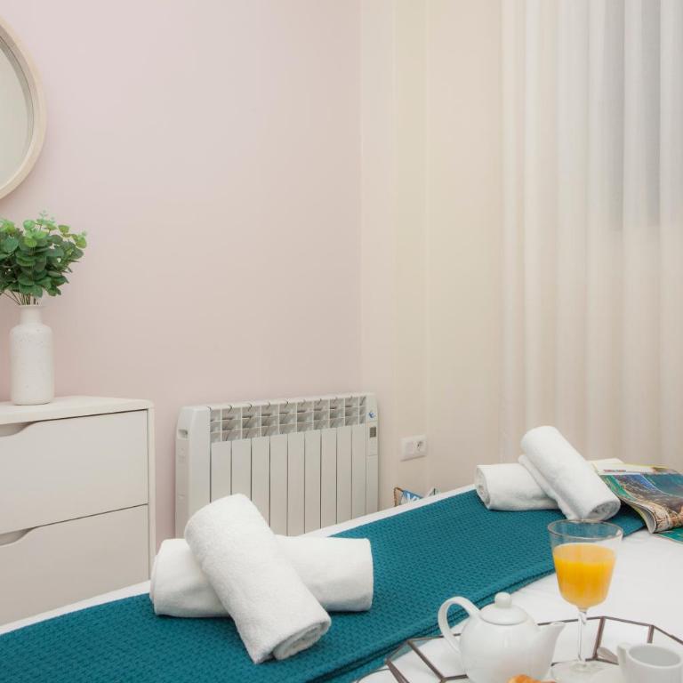 SingularStays Seu Catedral - One-Bedroom Apartment - 4