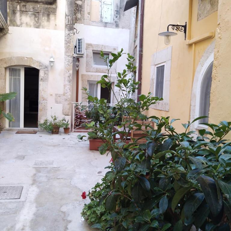 Dream Suite in Ortigia - One-Bedroom Apartment - 21