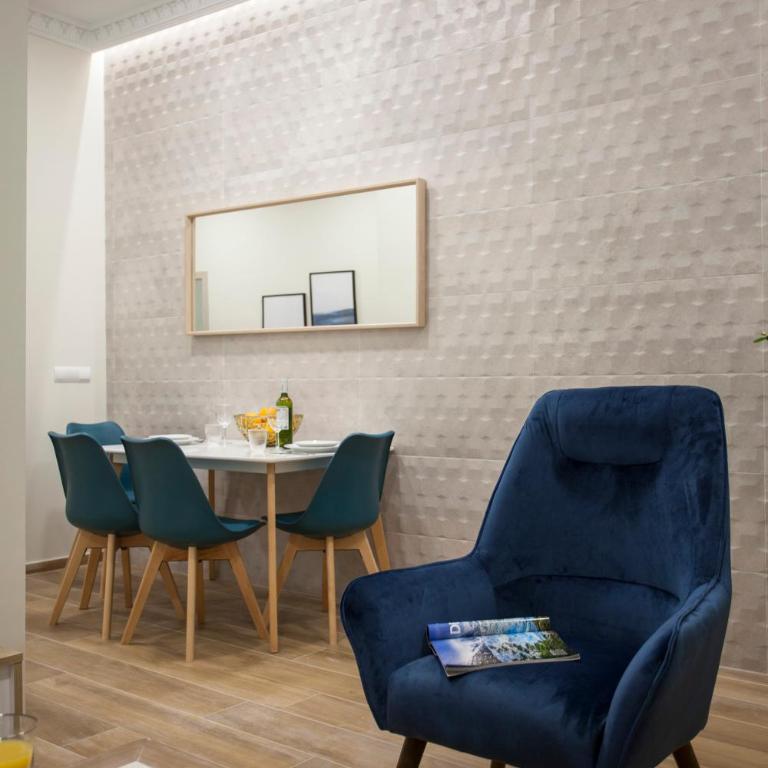 SingularStays Seu Catedral - Two-Bedroom Apartment - 11