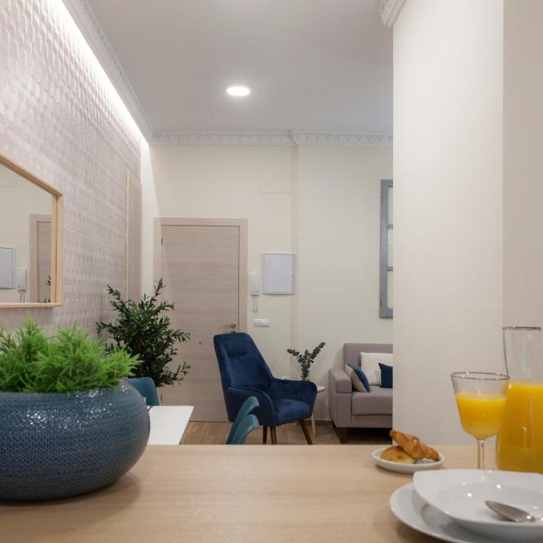 SingularStays Seu Catedral - Two-Bedroom Apartment - 3
