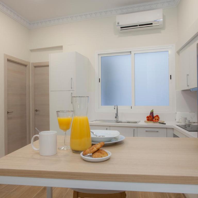SingularStays Seu Catedral - Two-Bedroom Apartment - 6