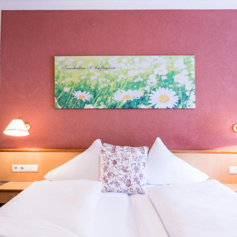 Hotel Wiesenhof - Doppelzimmer mit Balkon - 5