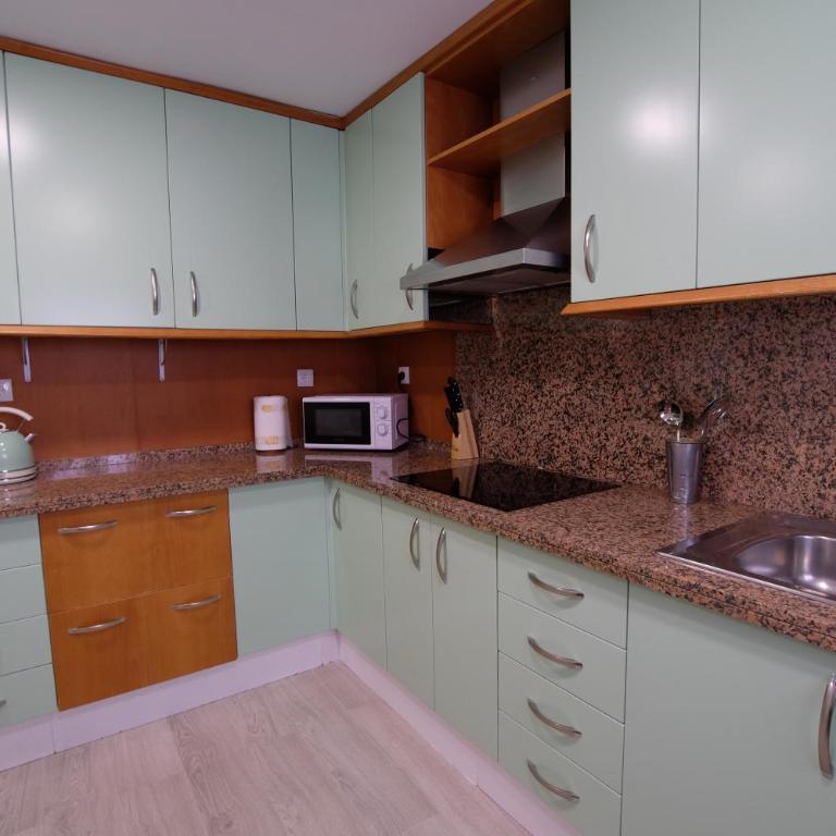 Fabuloso Ático con vistas al mar - Apartamento de 3 dormitorios - 9