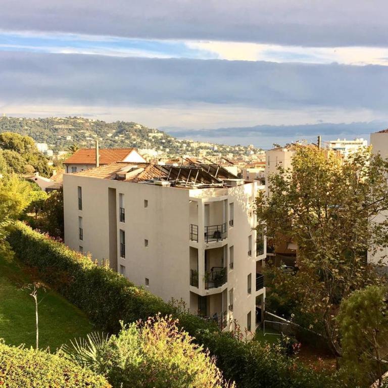 Cannes Vacances chez Steph - Appartement - Vue sur Jardin - 3