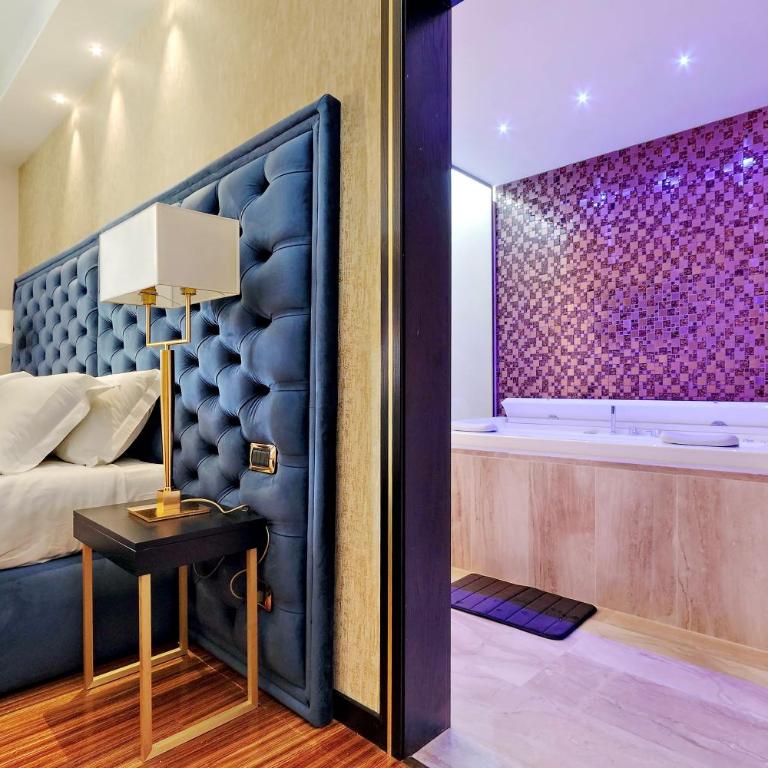 Spanish Diamond Luxury Suites & Jacuzzi - Suite Deluxe con Vasca Idromassaggio - 9