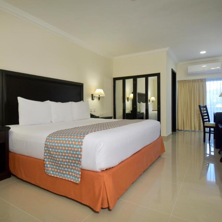 Hotel Bonampak - Deluxe King Room - 2