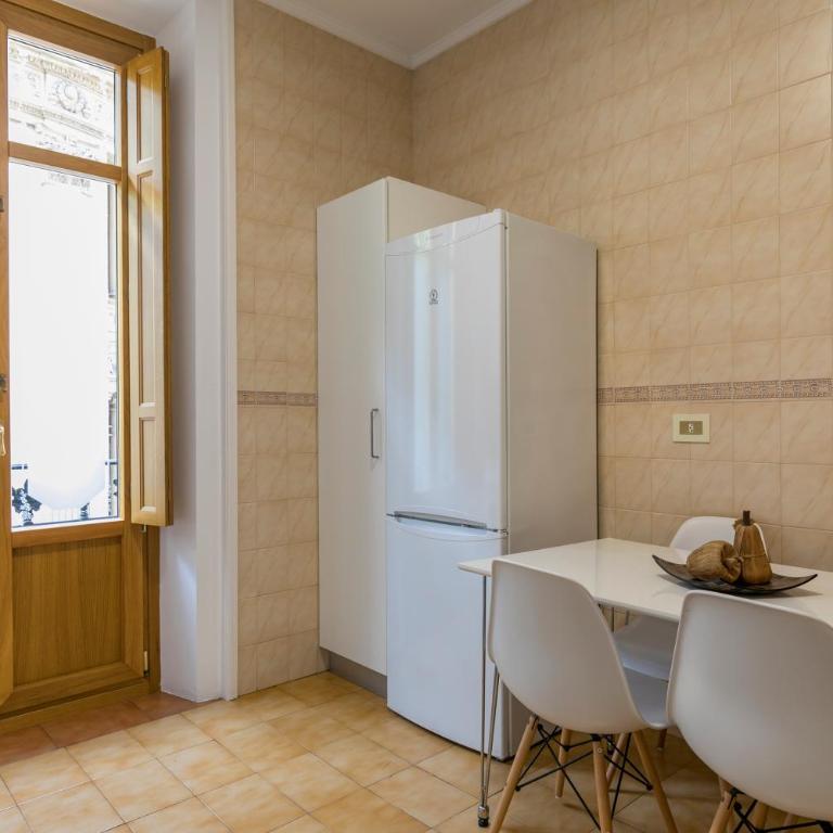 Gran Via 3 by Forever Rentals - Three-Bedroom Apartment - 30