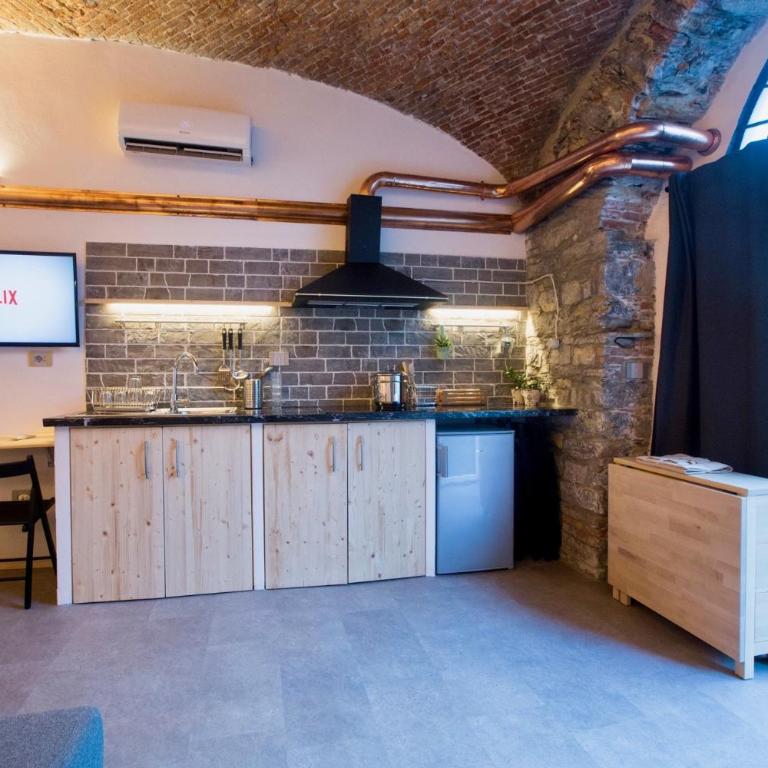 Rock & Wood - Apartment & Room - Loft - 40