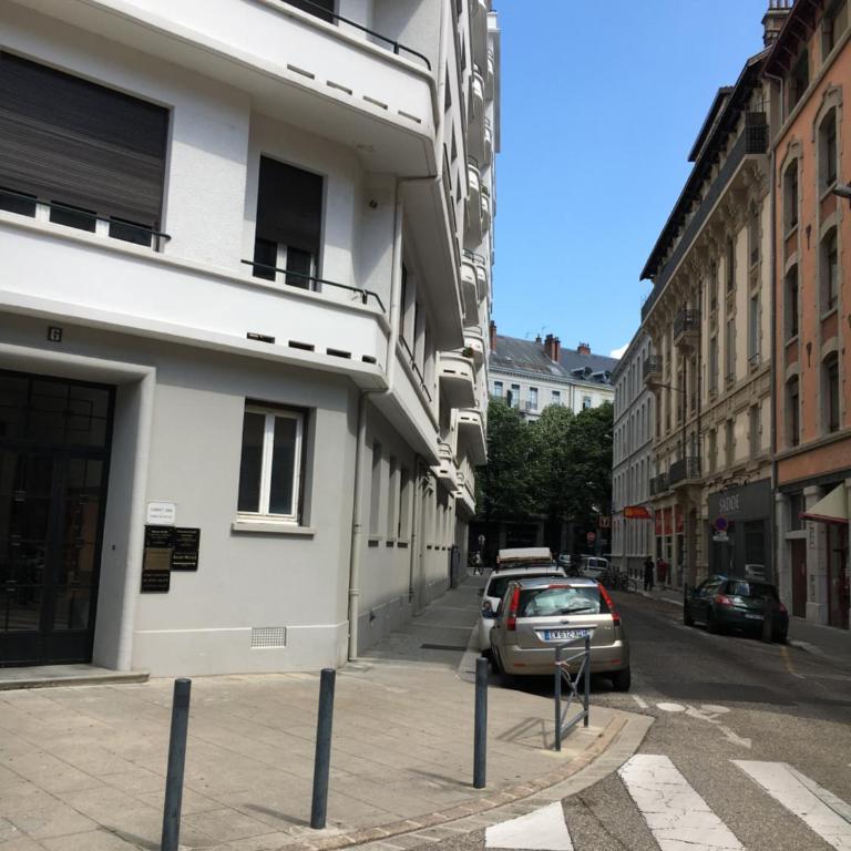 Le 6 Billerey - appartement calme 45 m2 - hyper-centre Grenoble - Apartamento de 1 dormitorio - 18
